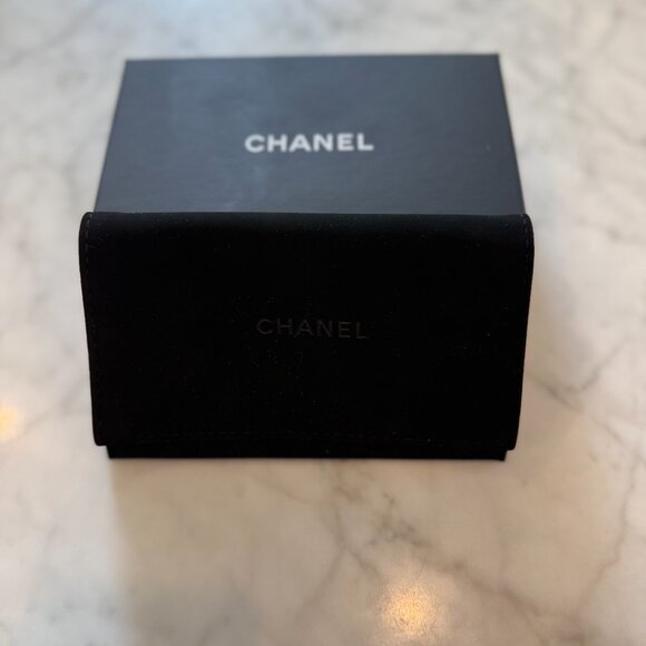Chanel Card Holder - Light Grey - Picture 3 of 3